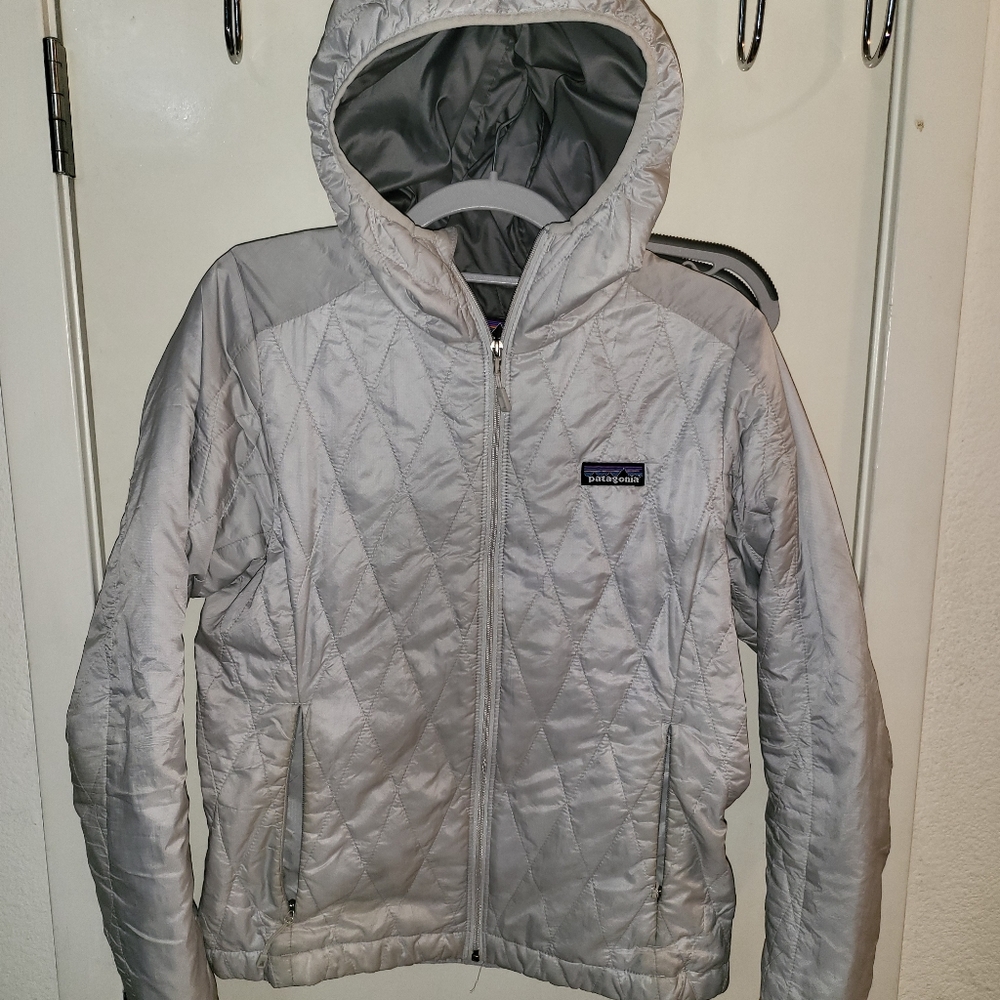 Patagonia Nano Puff Jacket Women's Size Small Silver